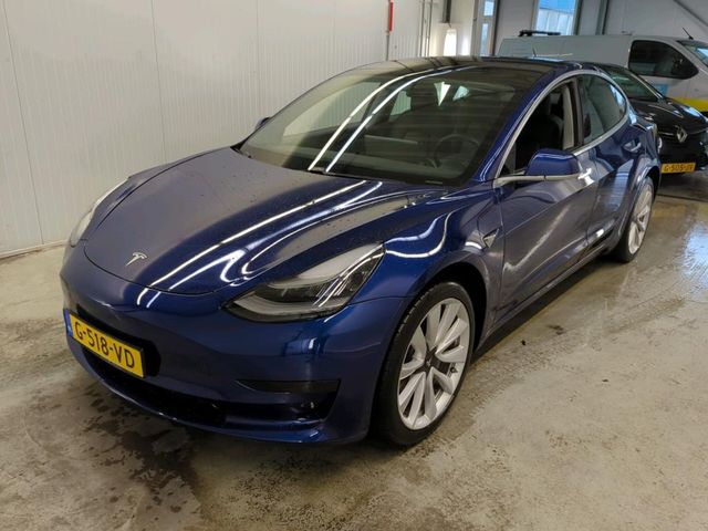 Tesla Model 3 Standard RWD Plus [ AUTOPILOT+19" LMV+60