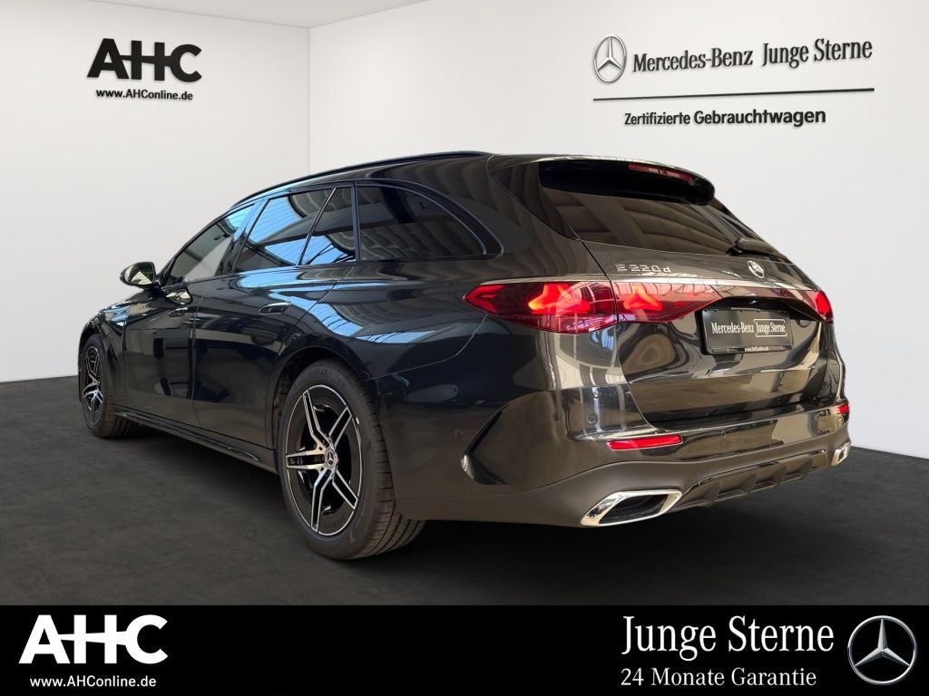 Fahrzeugabbildung Mercedes-Benz E 220 dT AMG Night AHK ACC Pano Totwi. LED SHZ