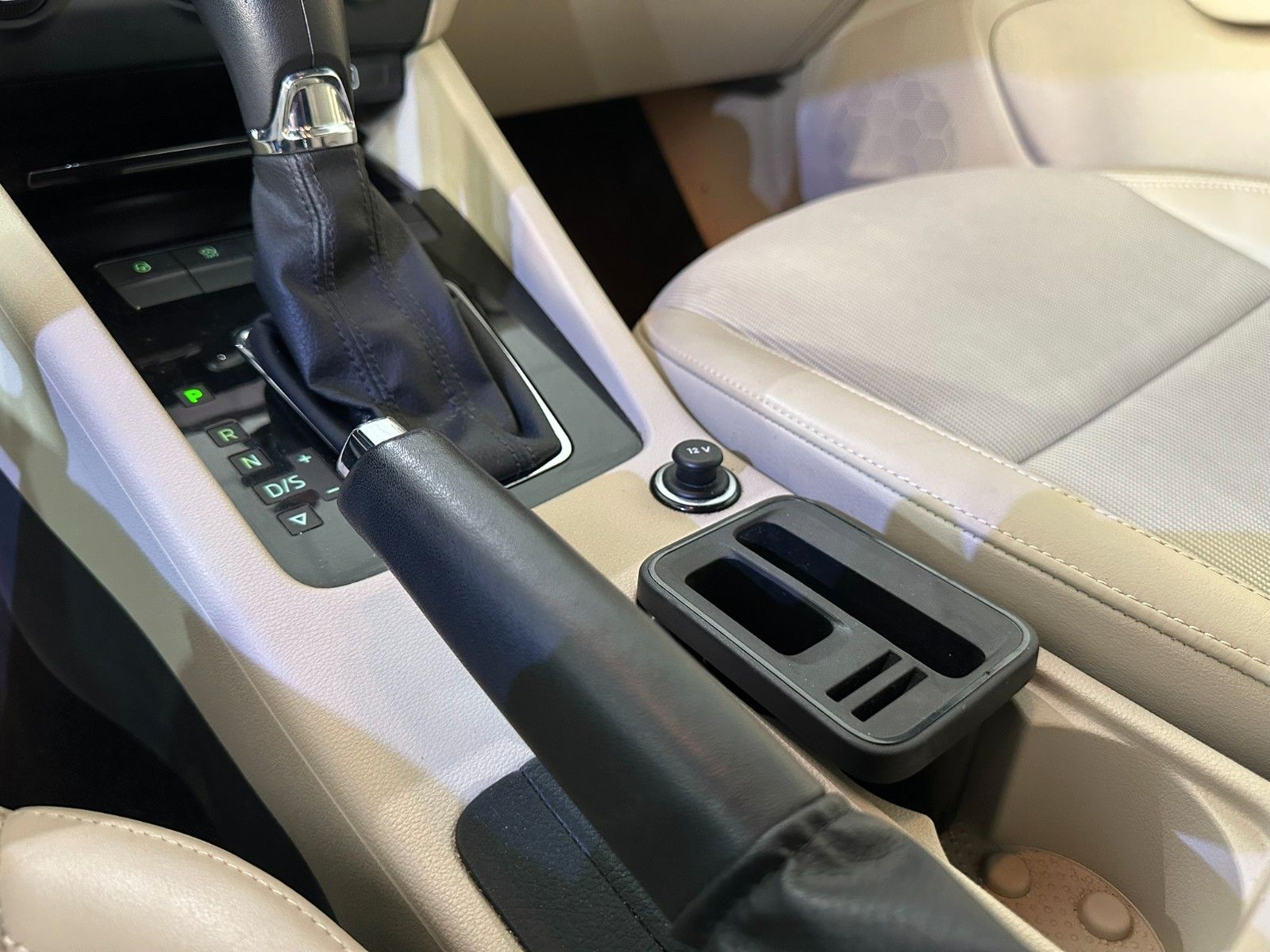 Fahrzeugabbildung SKODA Octavia Combi Style 1.5TSI LED/NAVI/SHZ/AHK