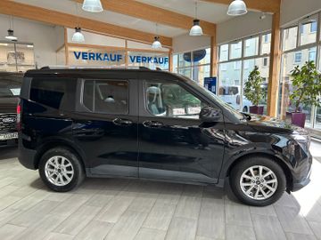 Ford Tourneo Courier Titanium