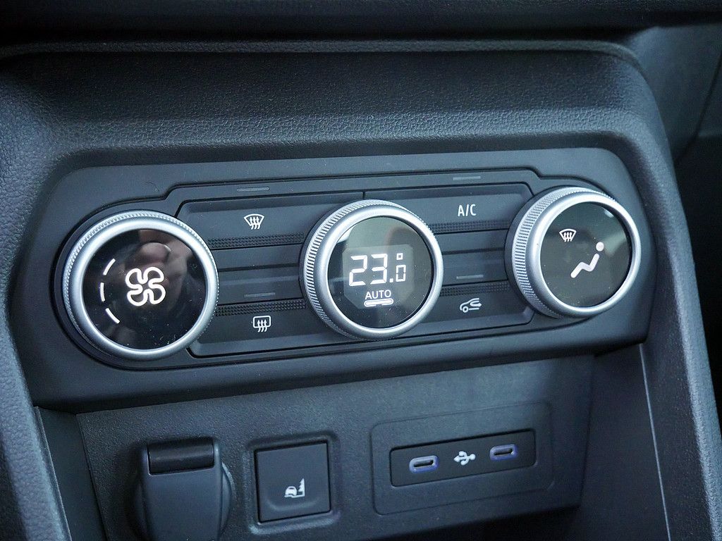 Fahrzeugabbildung Dacia Sandero Stepway Extreme TCe 110 FACELIFT 2026!!!