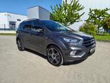 Ford Kuga 2,0 TDCi 4x4 ST-Line PowerShift*KAM*NAV*LHZ - Ford Kuga: Allradantrieb, 2.0