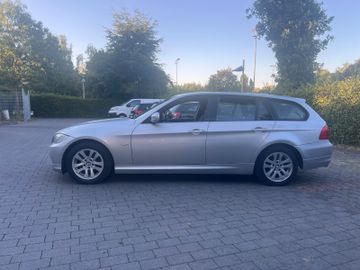 BMW 320 - 6