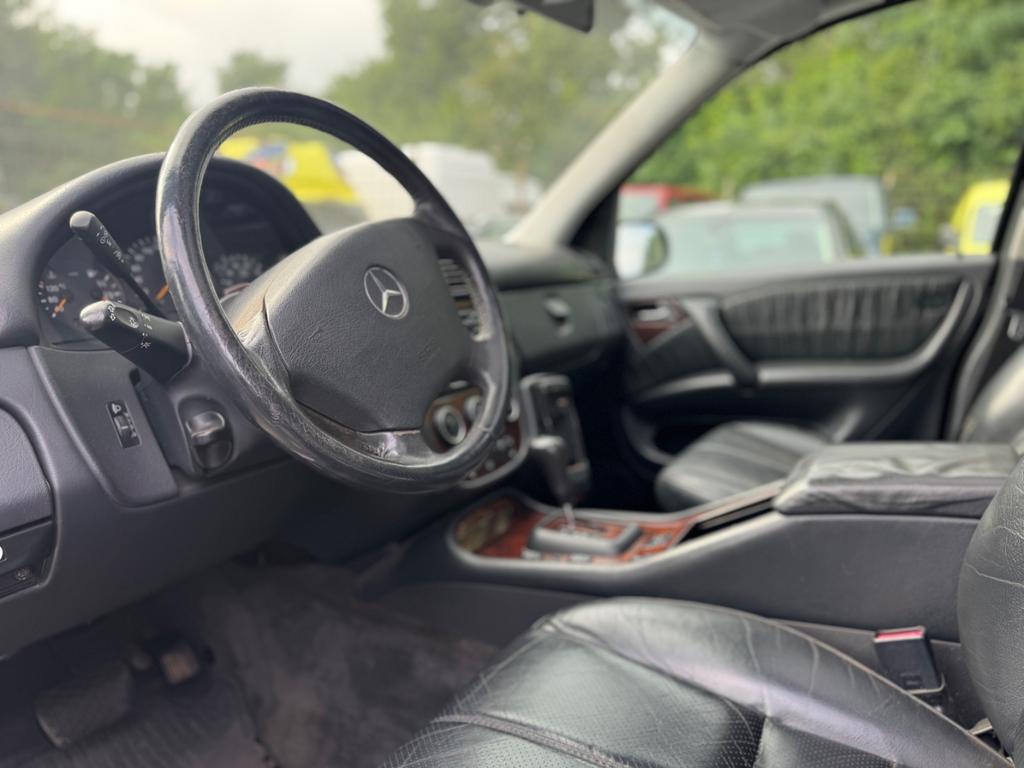 Mercedes-Benz ML 320