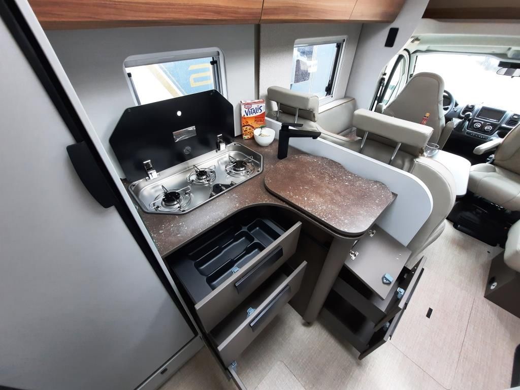 Fahrzeugabbildung Bürstner B66 690 TD Verfüg./Autom./Sat/Rüfa