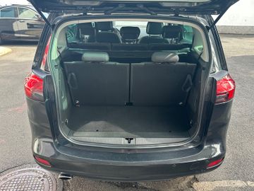 Opel Zafira Tourer - 7