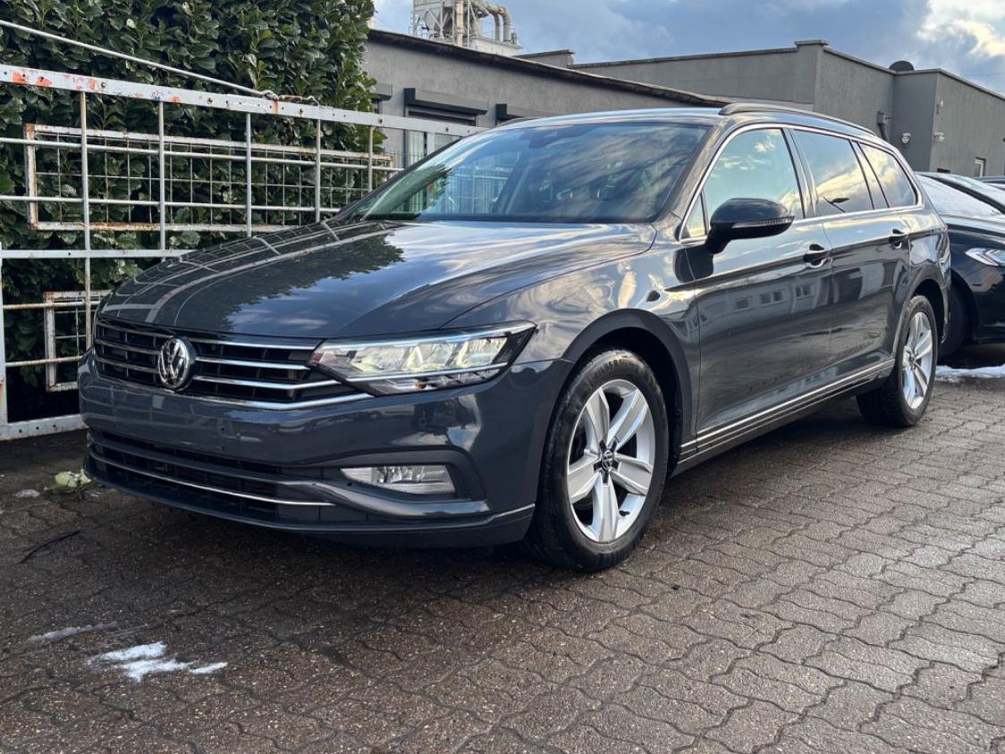 Volkswagen Passat Variant MASSAGE DSG ACC KAMERA 8FACH