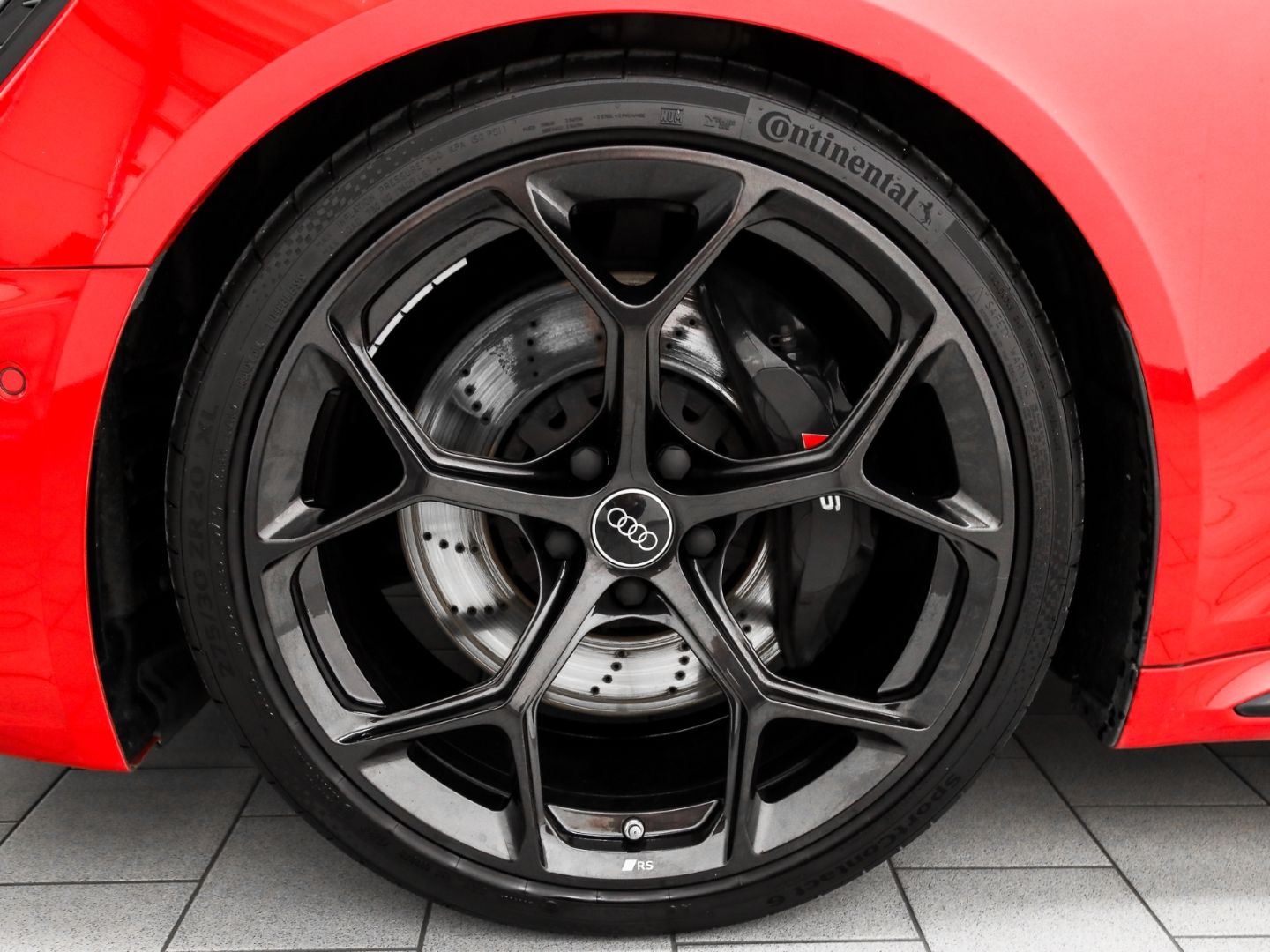 Audi RS4 Avant 2.9 TFSI quattro Pano AHK Leder Wabe foto 3