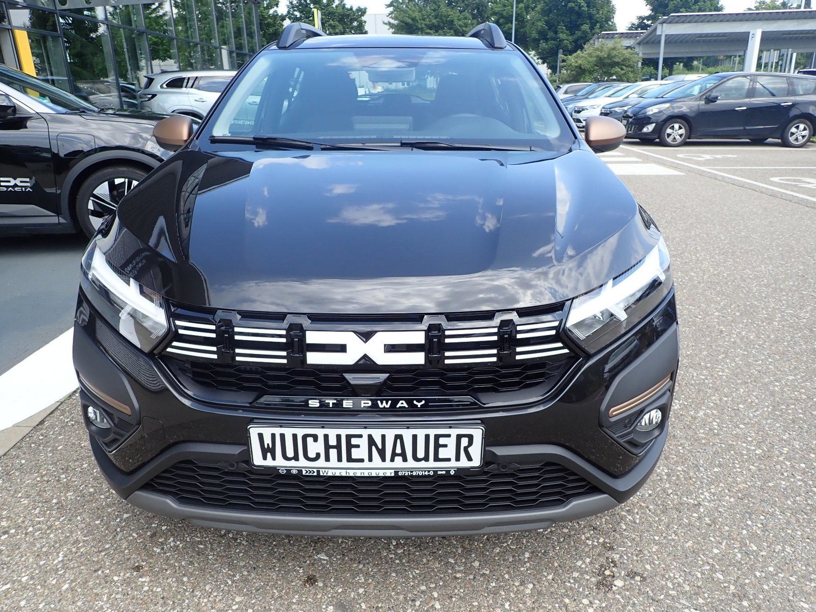 Fahrzeugabbildung Dacia Sandero STEPWAY TCe 110 EXTREME+/SHZ/NAVI/
