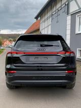 Audi Q4 40 e-tron 3x  S-Line  21" PANO SONOS AHKvorbe - Audi Q4 Tageszulassungen