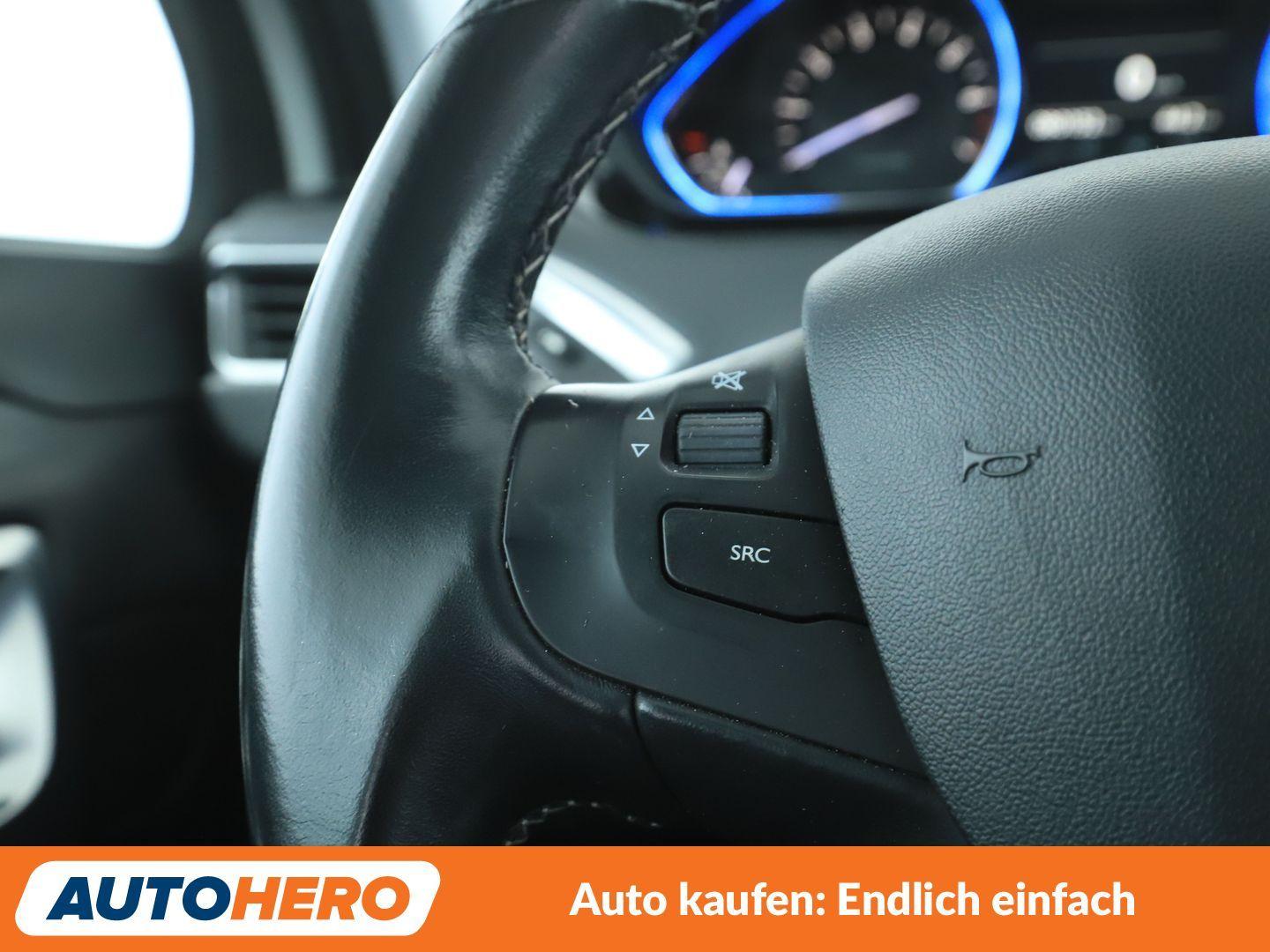 Peugeot 2008 1.2 PureTech Allure*NAVI*TEMPO*PDC*SHZ*