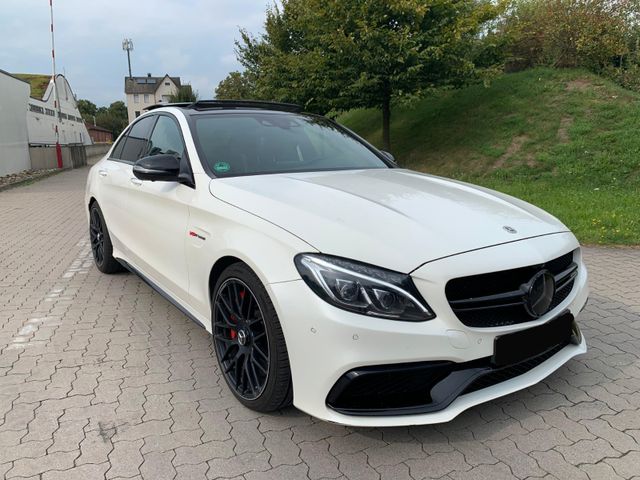 Mercedes-Benz C 63s AMG*PERF-ABGAS*DRIVERS-PACKAGE*HUD*KEY-GO*