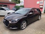 Hyundai i40 cw blue Classic-Kombi-TÜV-NEU-Klima-ALU- - Hyundai i40: Classic