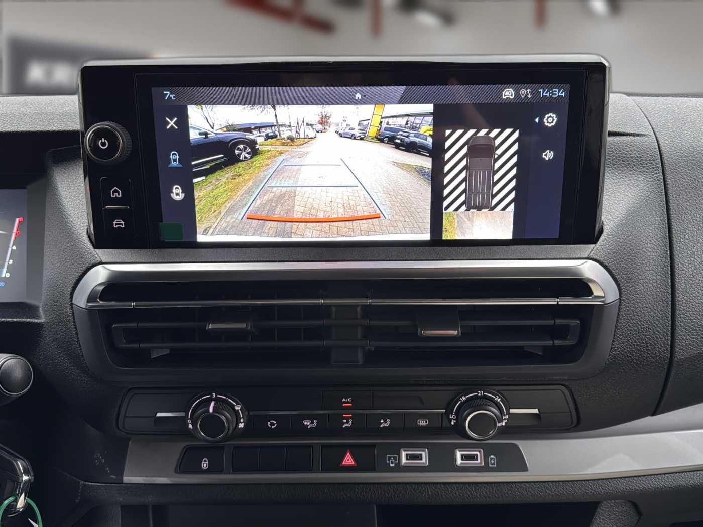 Peugeot Traveller - Bild 13