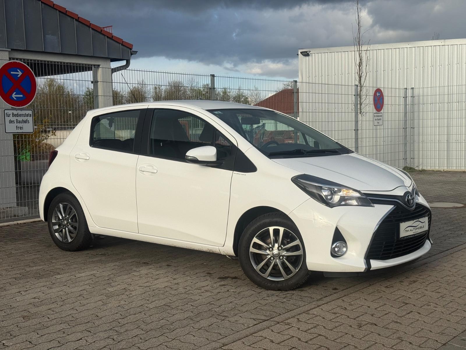 Toyota YARIS*COMFORT*KLIMA*RÜCKFAHRKAMERA*8FACHBEIREIFT