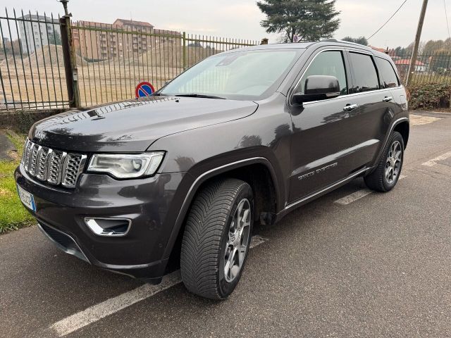 Jeep Grand Cherokee 3.0 V6 CRD 250 CV Overland