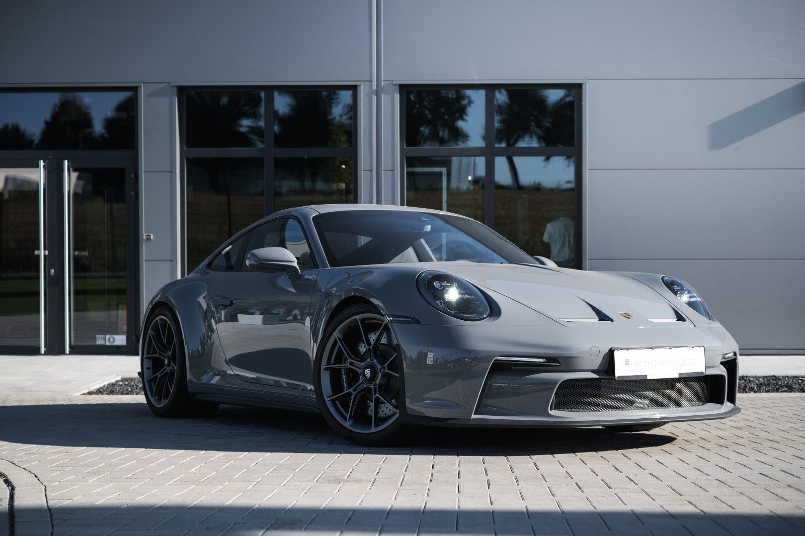 Fahrzeugabbildung Porsche 992 GT3  Touring-PTS-Lift-LED-Bose-Vollschale