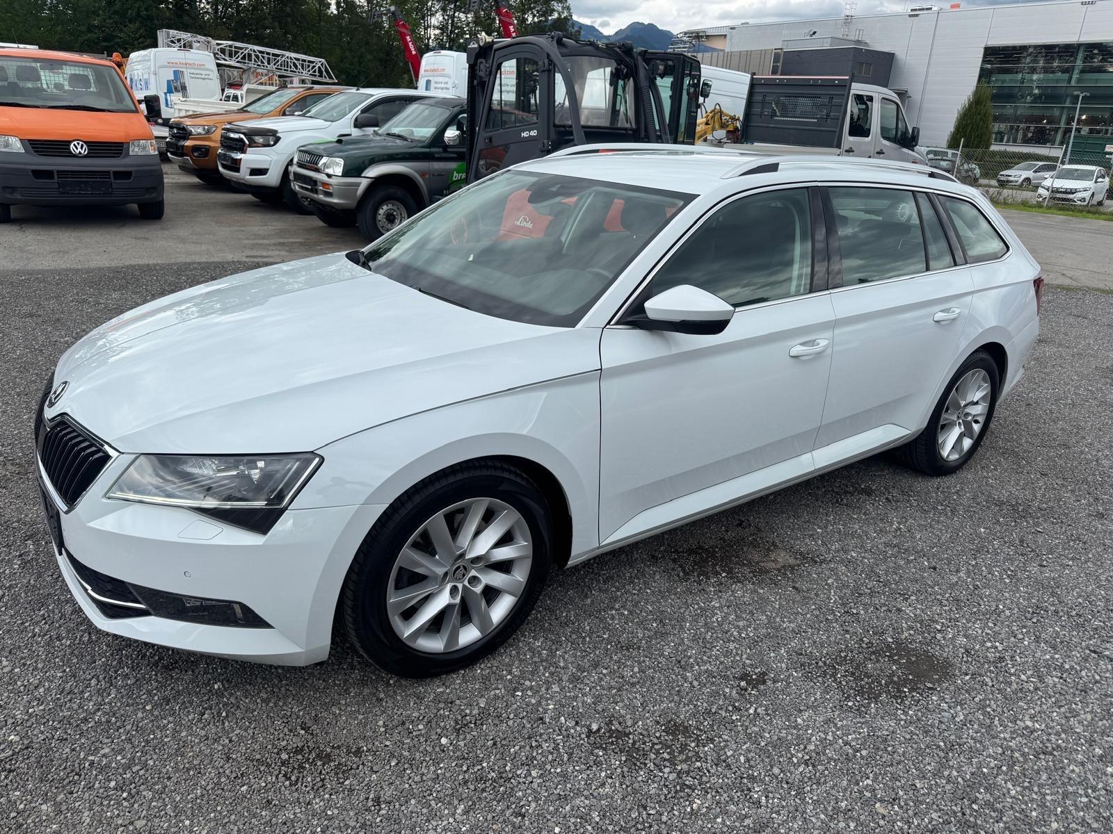Skoda Superb Combi Style