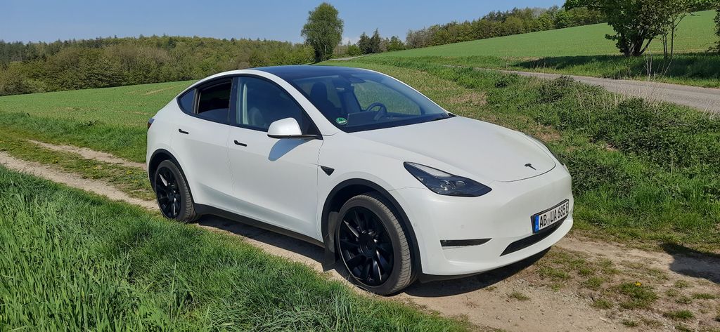 Image of Tesla Model Y