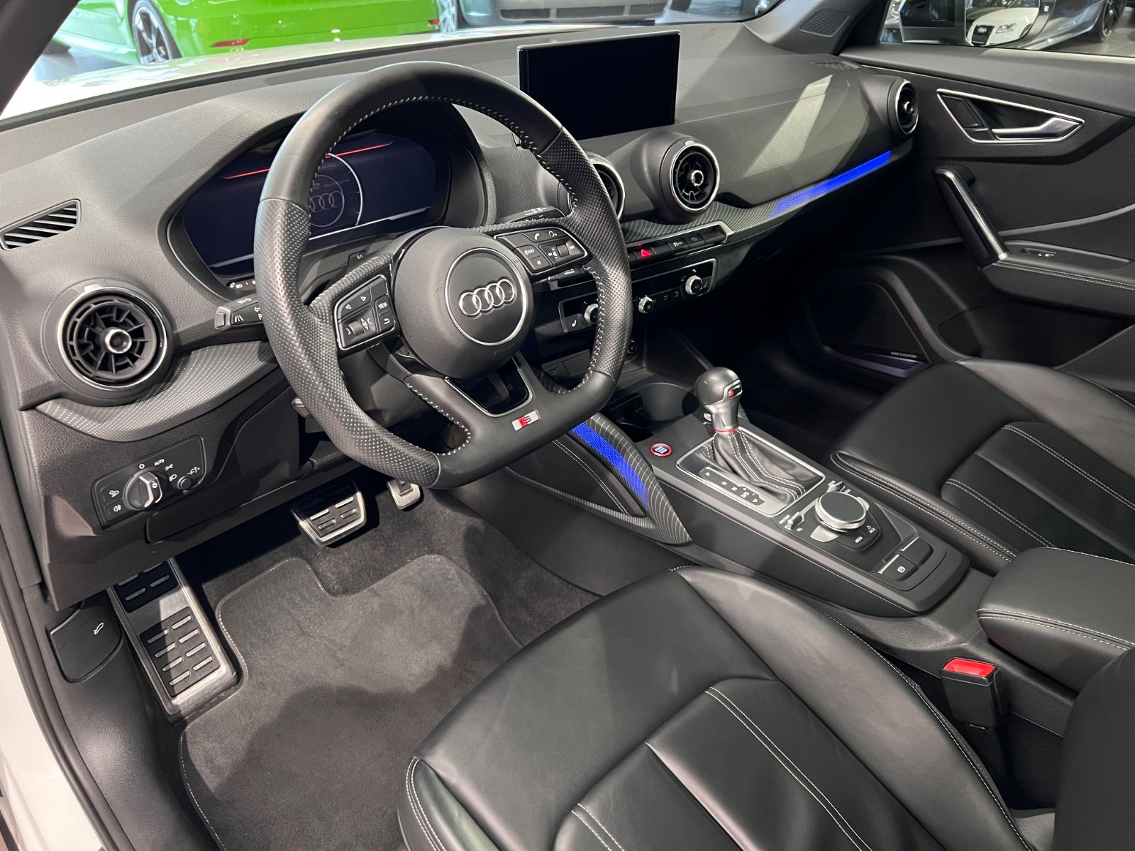 Audi SQ2 TFSI Stronic quattro sport PANO LED NAVI B&O foto 23