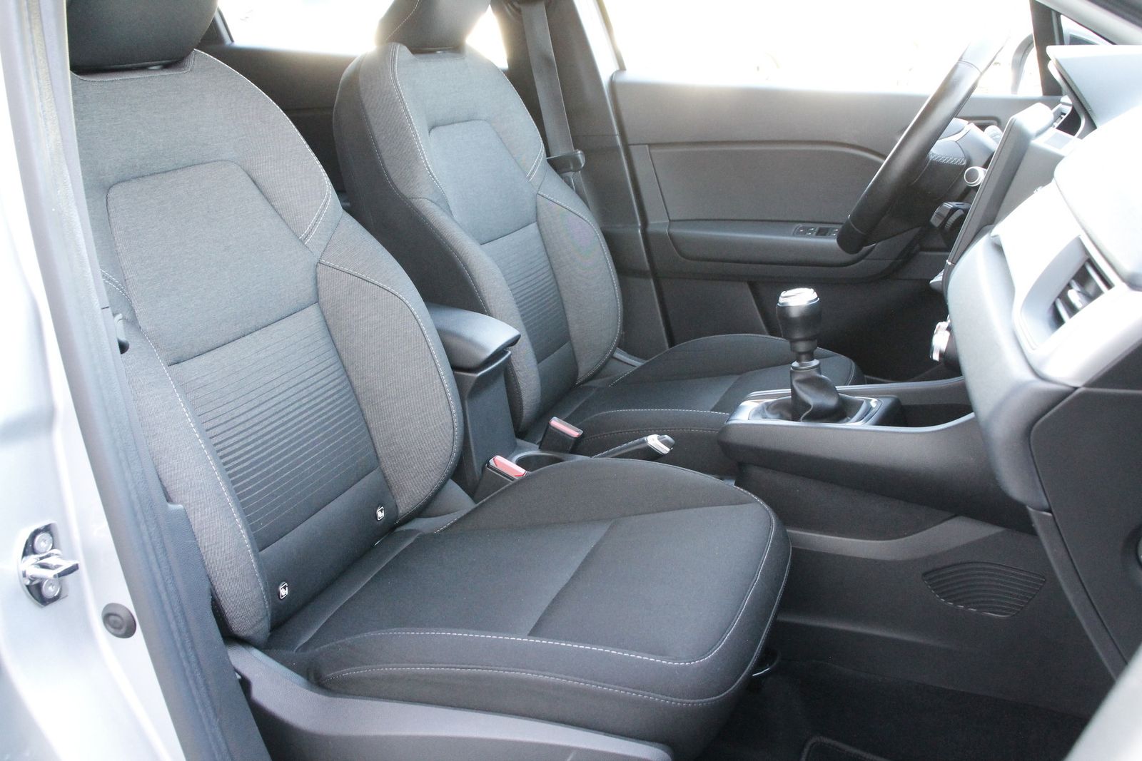 Fahrzeugabbildung Renault Captur II ZEN TCe 90