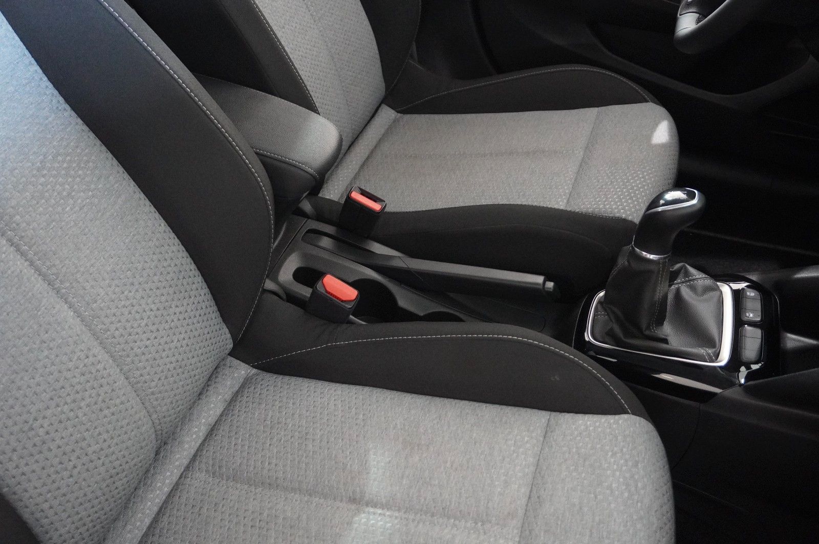 Fahrzeugabbildung Opel Corsa F 1.2 FACELIFT NAVI/LED/KAMERA/VIRTU./DAB+