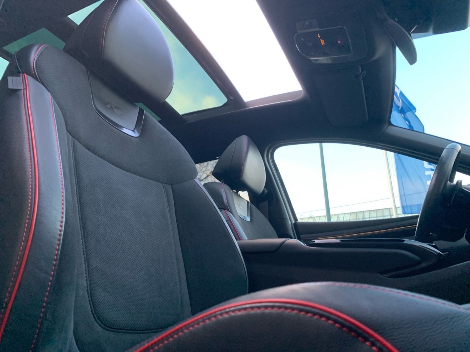 Fahrzeugabbildung Hyundai TUCSON 1.6 T-GDI N Line Plug-In Hybrid 4WD 1Hd P