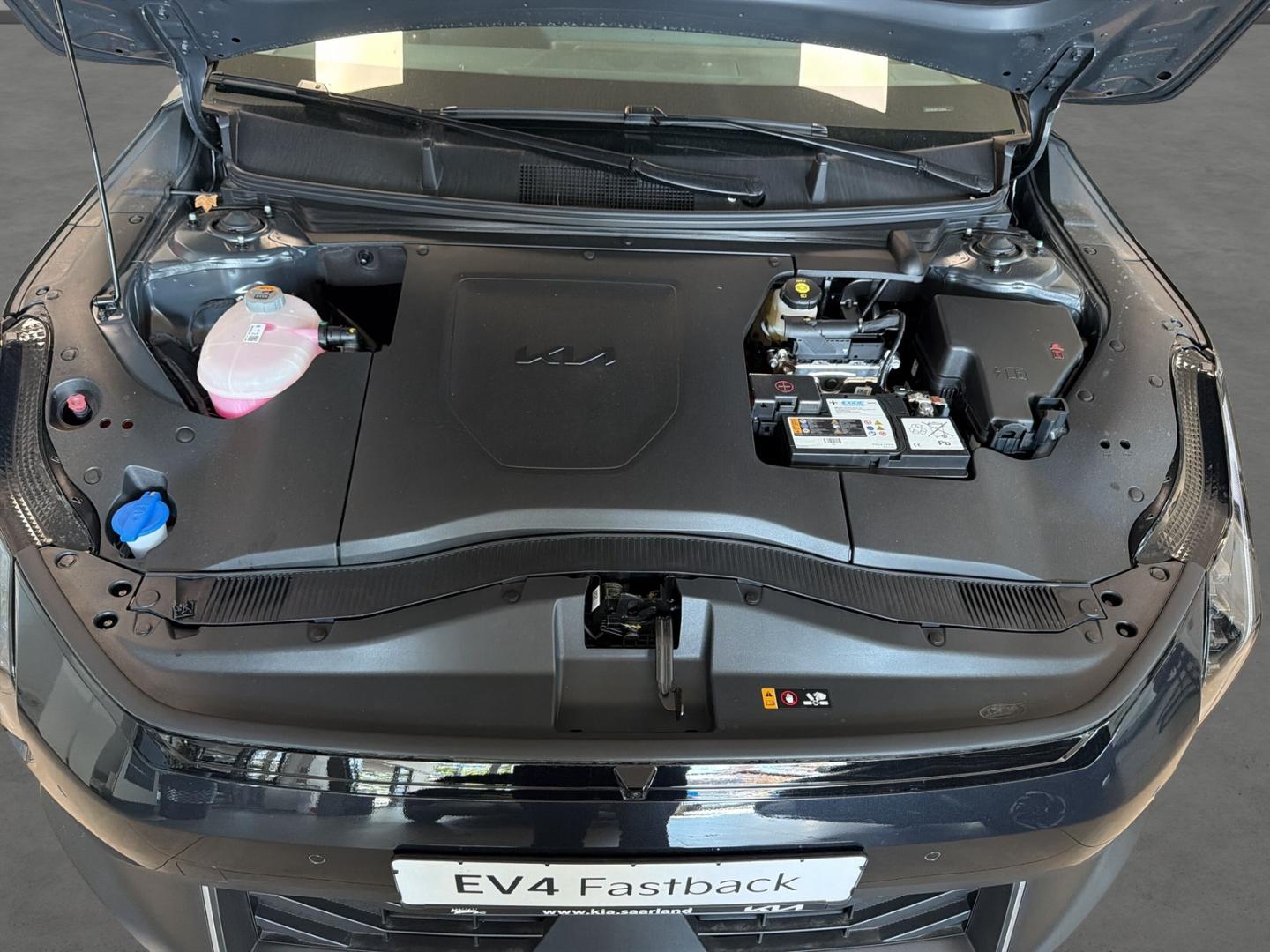 Kia EV4 Earth 81,4 kWh Upgrade Technology Winter Con