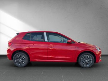 Skoda Fabia Tour*SHZ*2xPDC*CAM*LANE*KESSY*