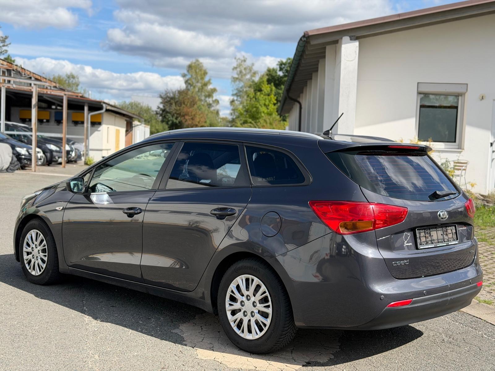 Kia cee'd Sportswagon 1.6 CRDi // Euro 5