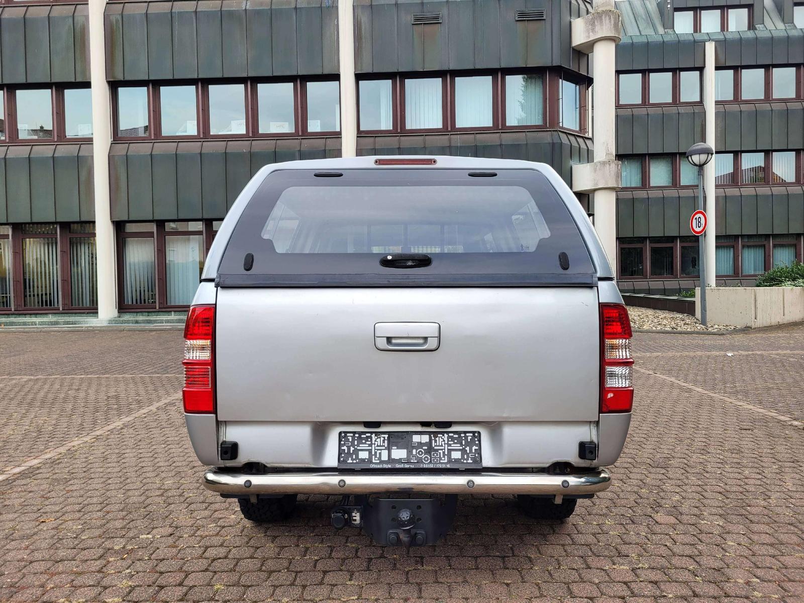 FORD RANGER - XLT - 143 CV - 4X4 - BVM - ATTELAGE FIXE