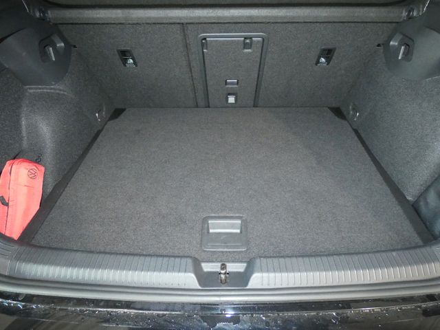 Golf 1.5 TSI Active Standheizung Kamera Head UP