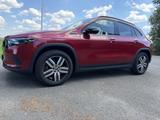 Mercedes-Benz EQA 250 Progressive AHK Night Paket - rote Mercedes-Benz EQA