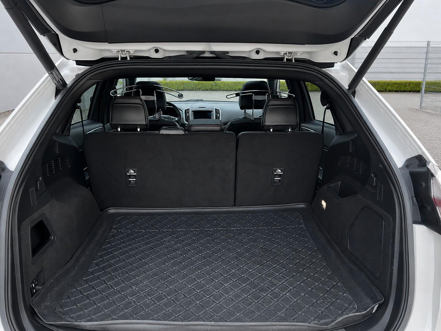 Ford Edge ST-Line4x4/Matrix/SBL/STDH/AHK/Pano/B&O/ACC