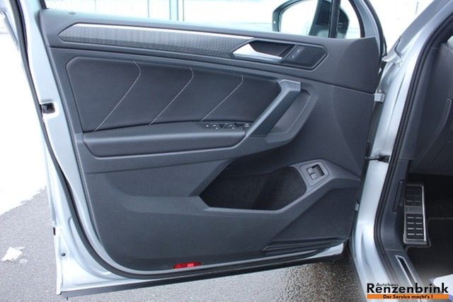 Tiguan R-Line eHybrid Black-Style AHK Kamera