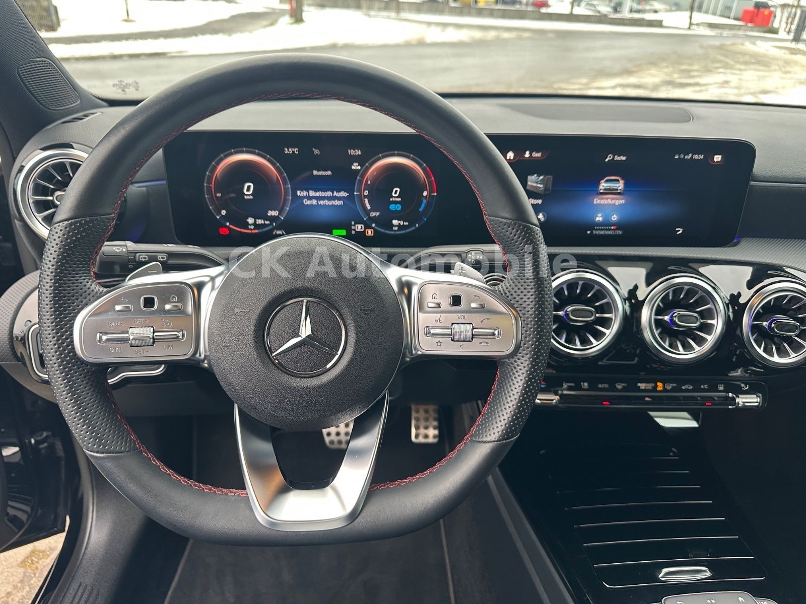 Fahrzeugabbildung Mercedes-Benz A 250e AMG-Line/Night-Paket/Navi/LED/Kamera