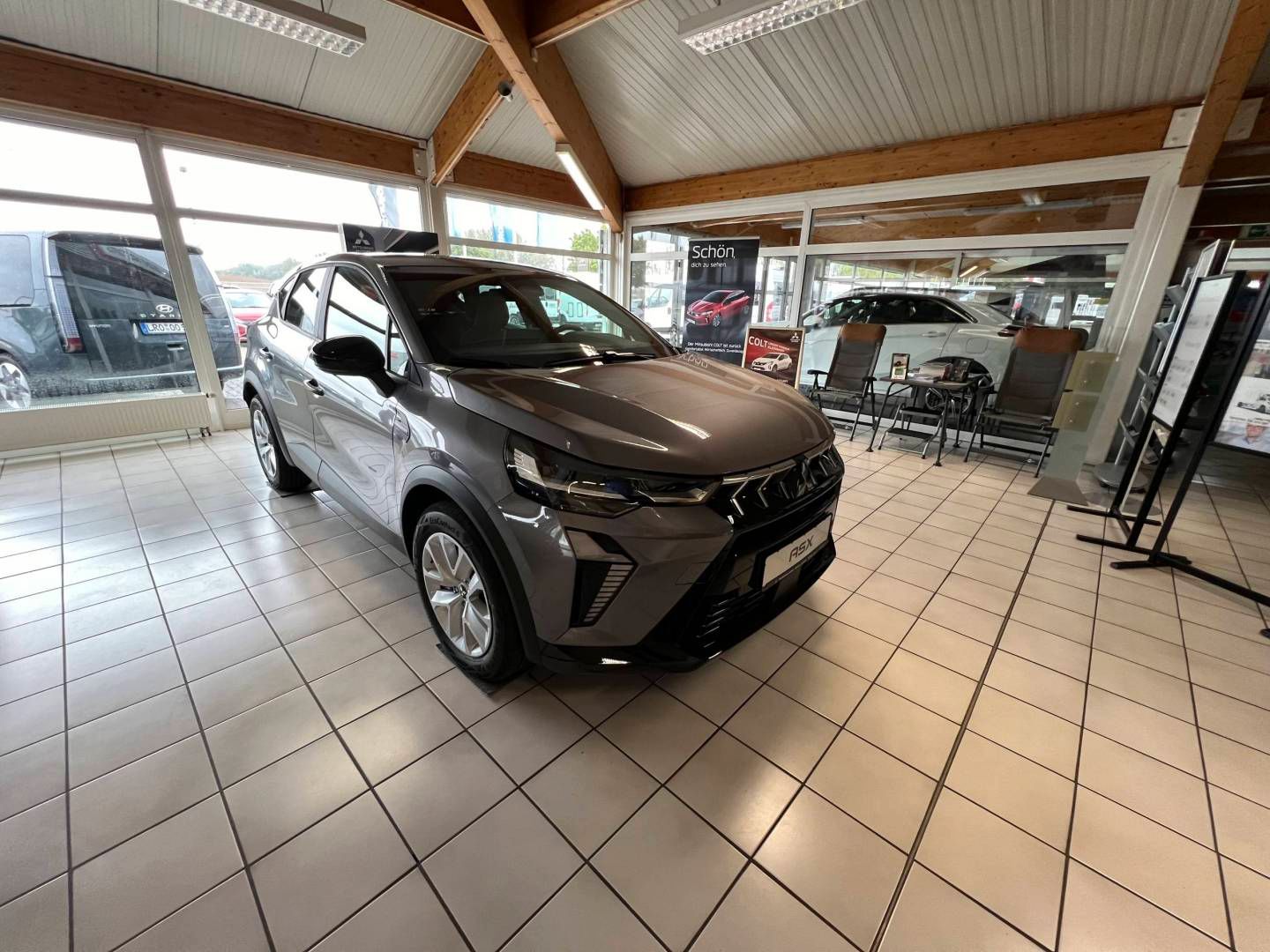 Fahrzeugabbildung Mitsubishi ASX (VSX/VSE)(2023->) DE - S
