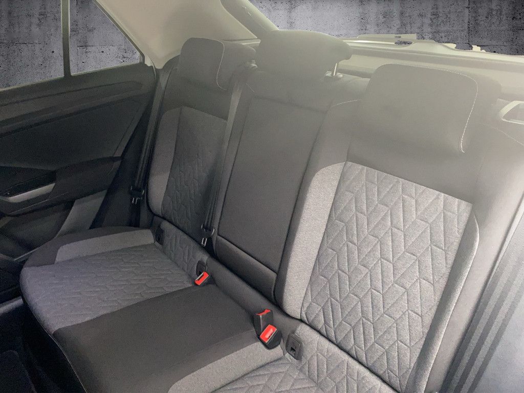 Volkswagen T-Roc - Bild 12