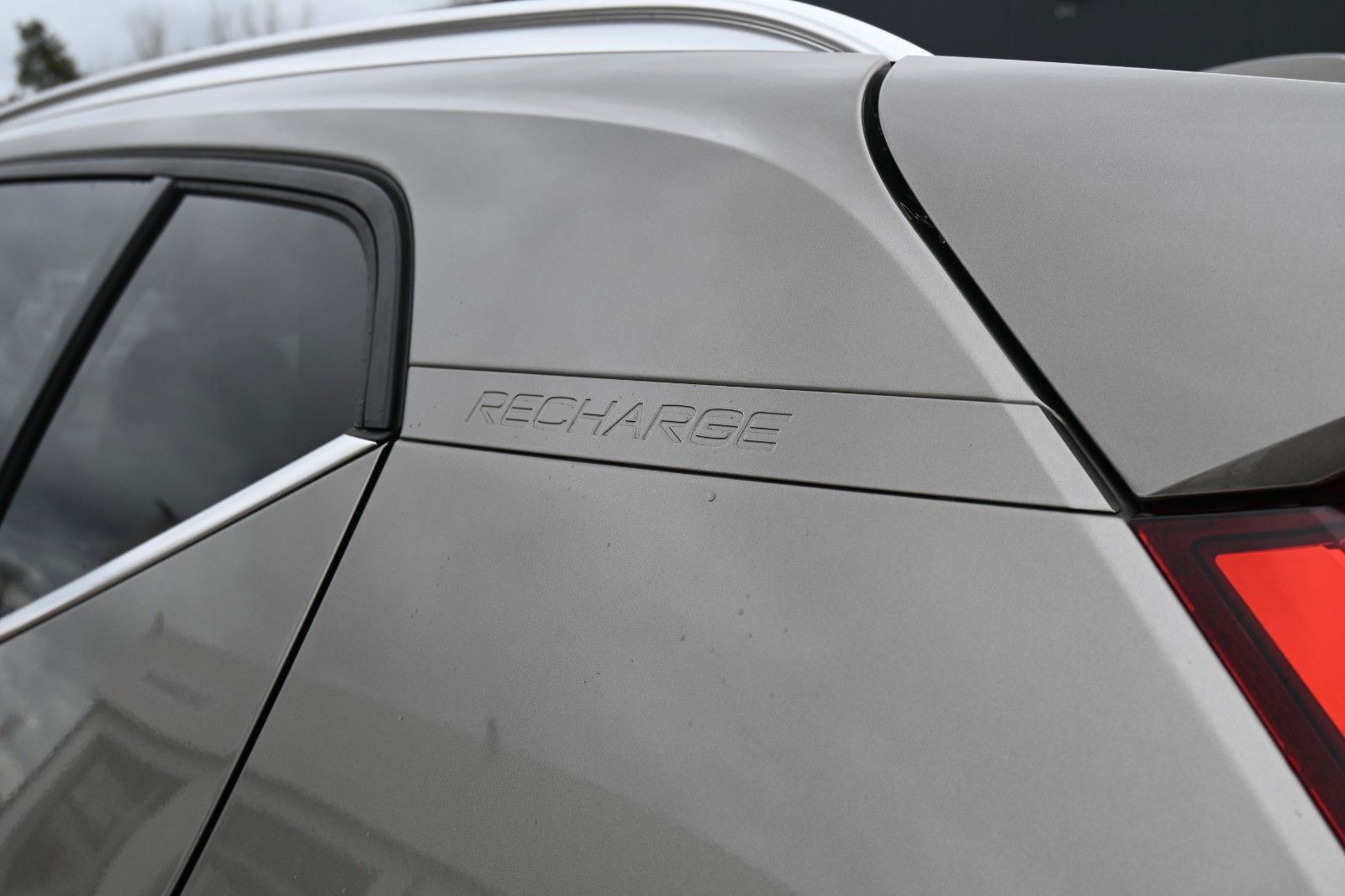 Fahrzeugabbildung Volvo XC40 T4 RC Inscription Expression*RFK*FSHZG*ACC