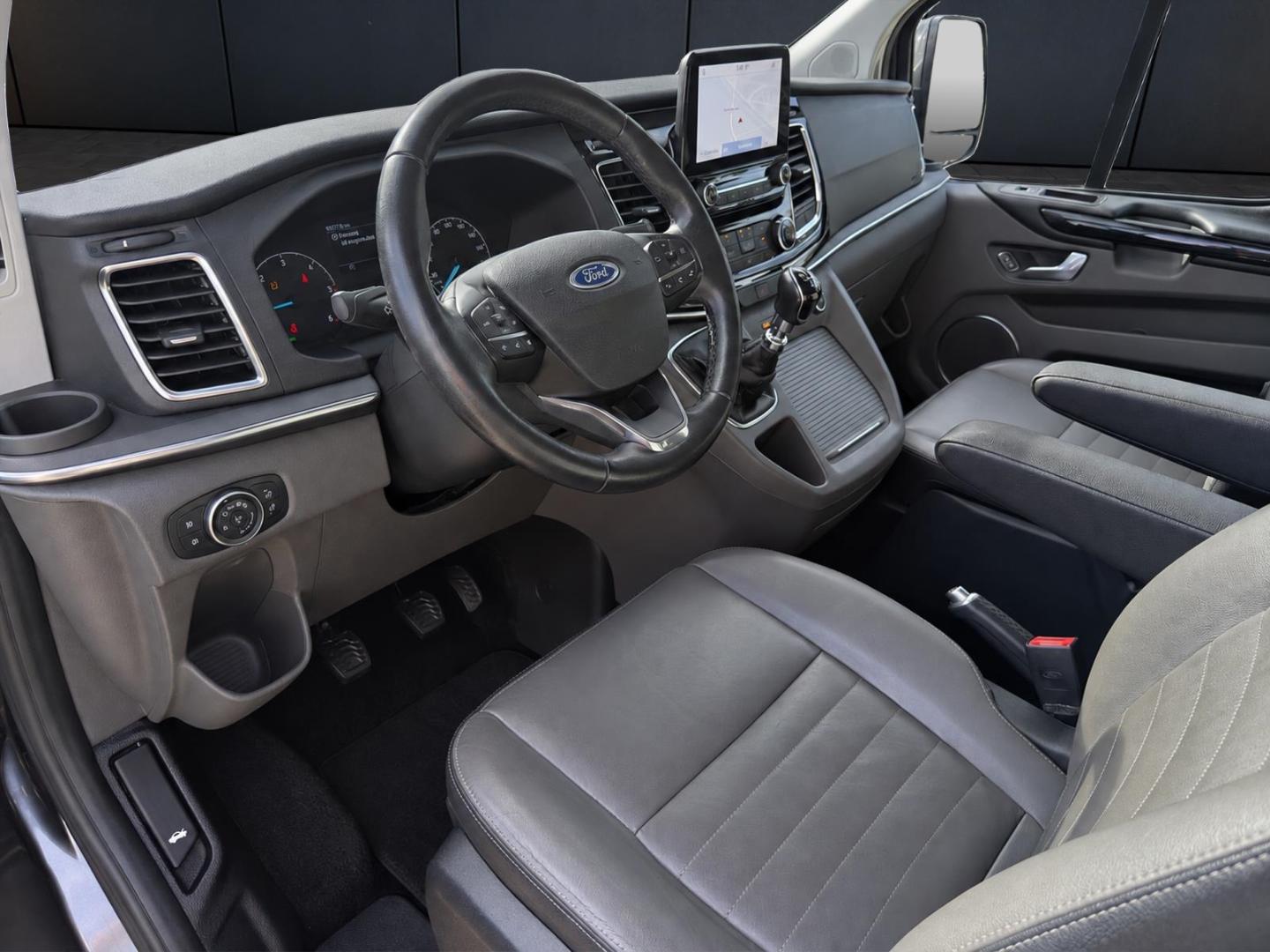 Ford Tourneo Custom Transit Kombi 320 L2 Titanium X A