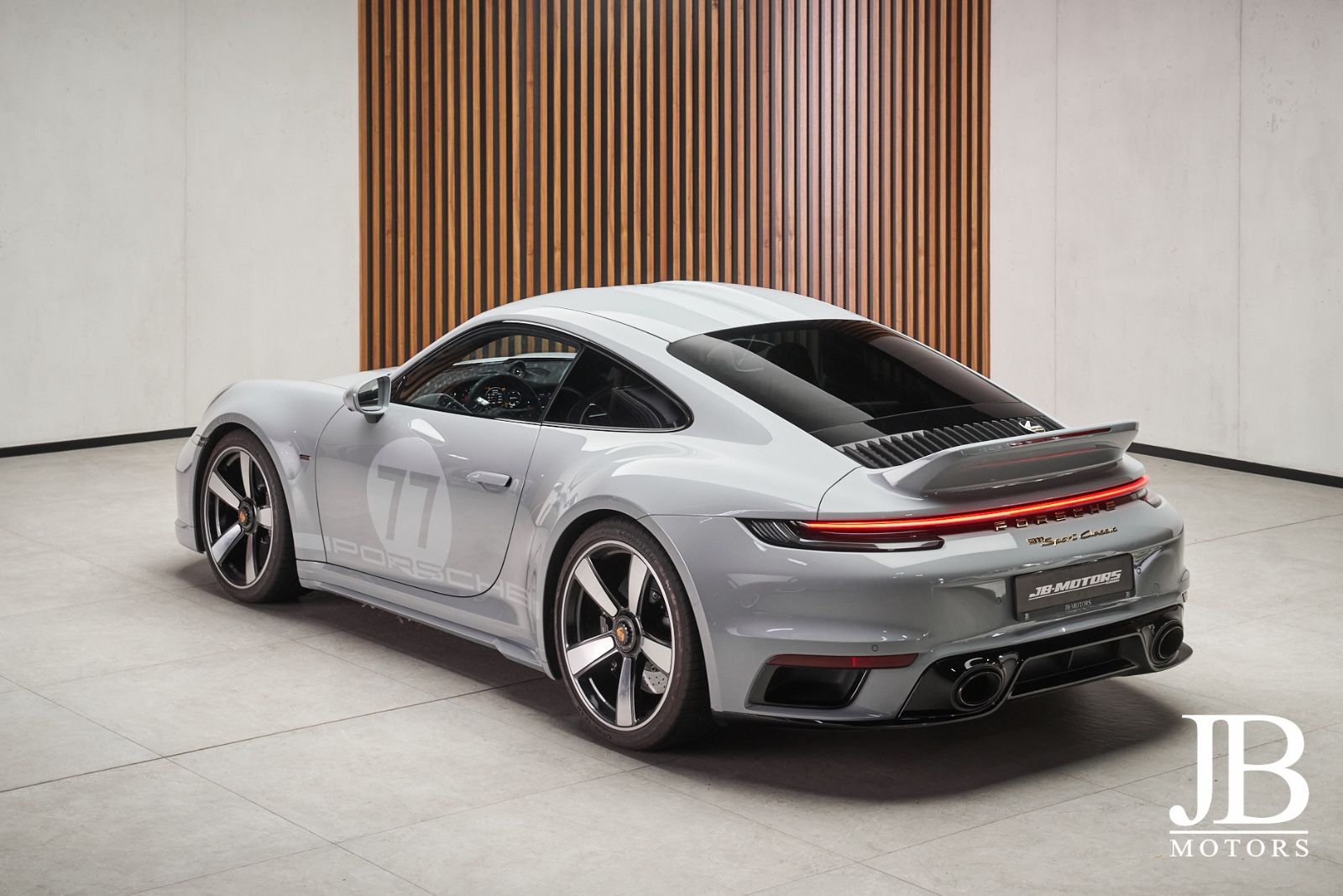 Fahrzeugabbildung Porsche 992 Sport Classic Burmester Lift Cognac 360° LED