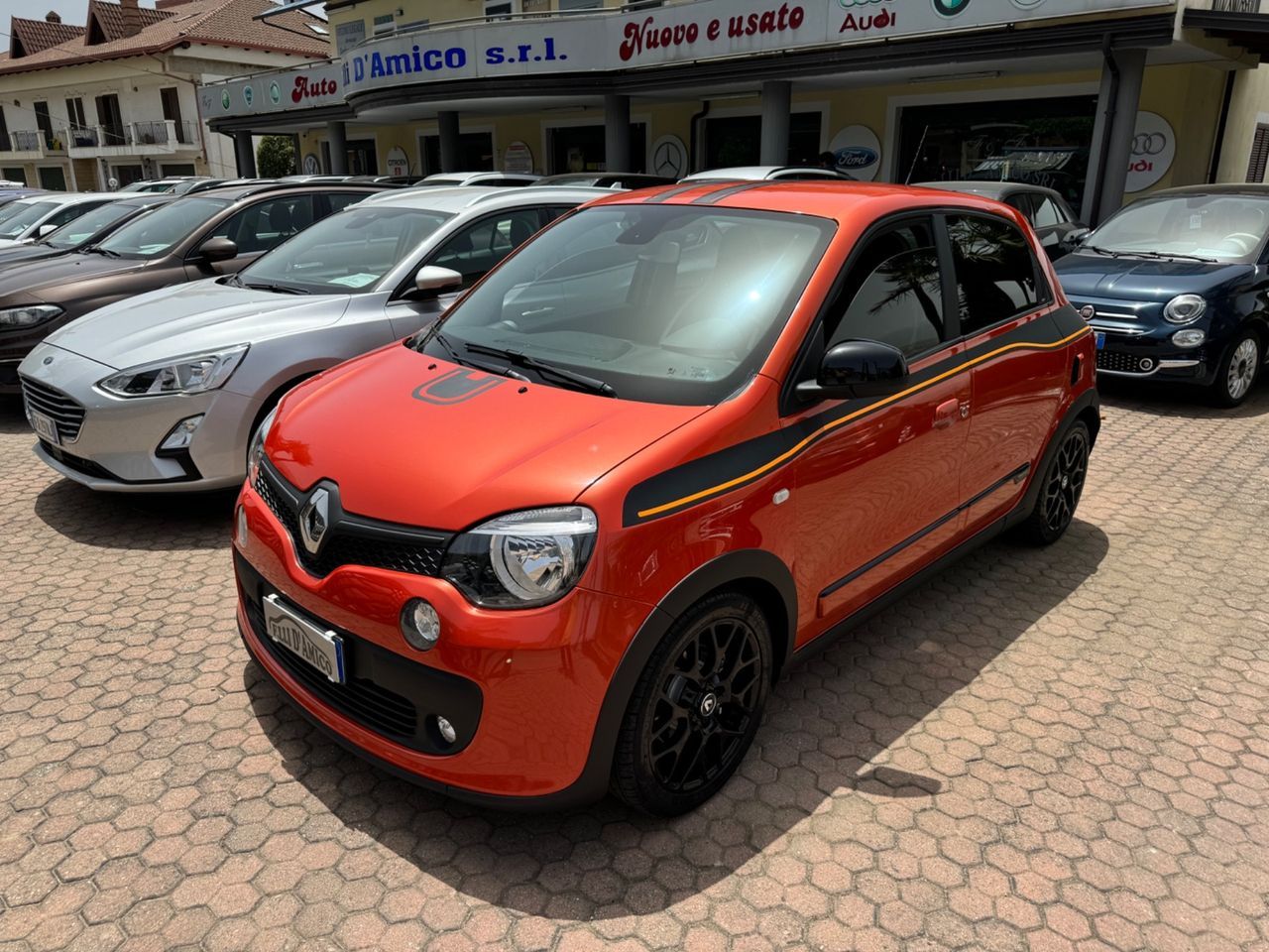 RENAULT Twingo
