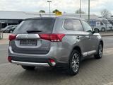 Mitsubishi Outlander Plus 4x4/Leder/Navi/Klima/SHZ/Kamera/ - Mitsubishi Outlander mit Diesel-Antrieb: Allradantrieb