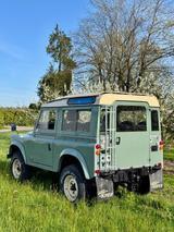 Land Rover Serie III Defender 90 - Land Rover Serie III mit Diesel-Antrieb