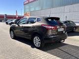 Nissan Qashqai 1.5 dCi Acenta 4x4 Kam.*Navi*AHK - Nissan Qashqai mit Diesel-Antrieb: 1.5