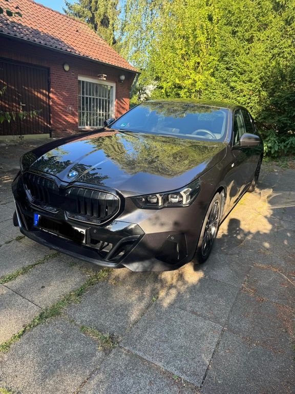 Image of BMW 520