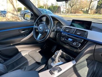 Fahrzeugabbildung BMW 320d M-Paket ShadowLine*Kamera*Navi.Proff*SHZ*