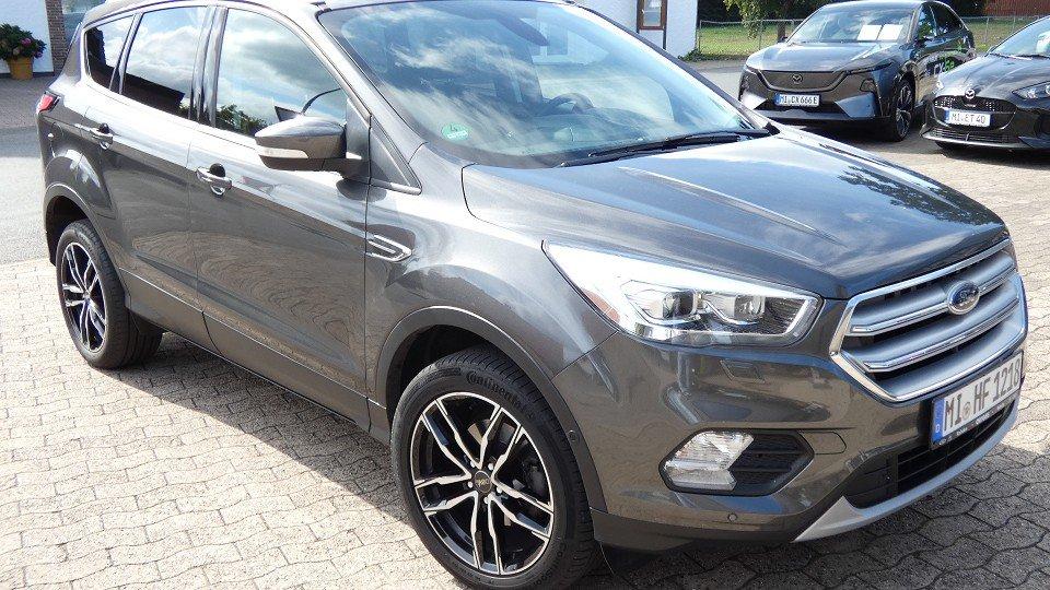 Ford Kuga Titanium - IM KUNDENAUFTRAG