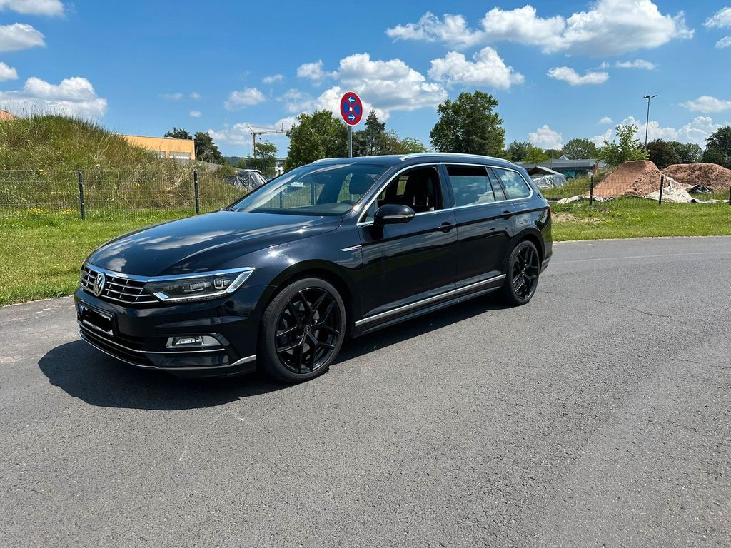 Image of Volkswagen Passat