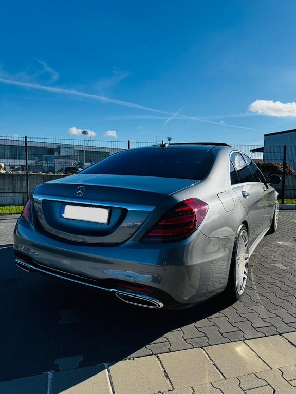 Mercedes-Benz S 560